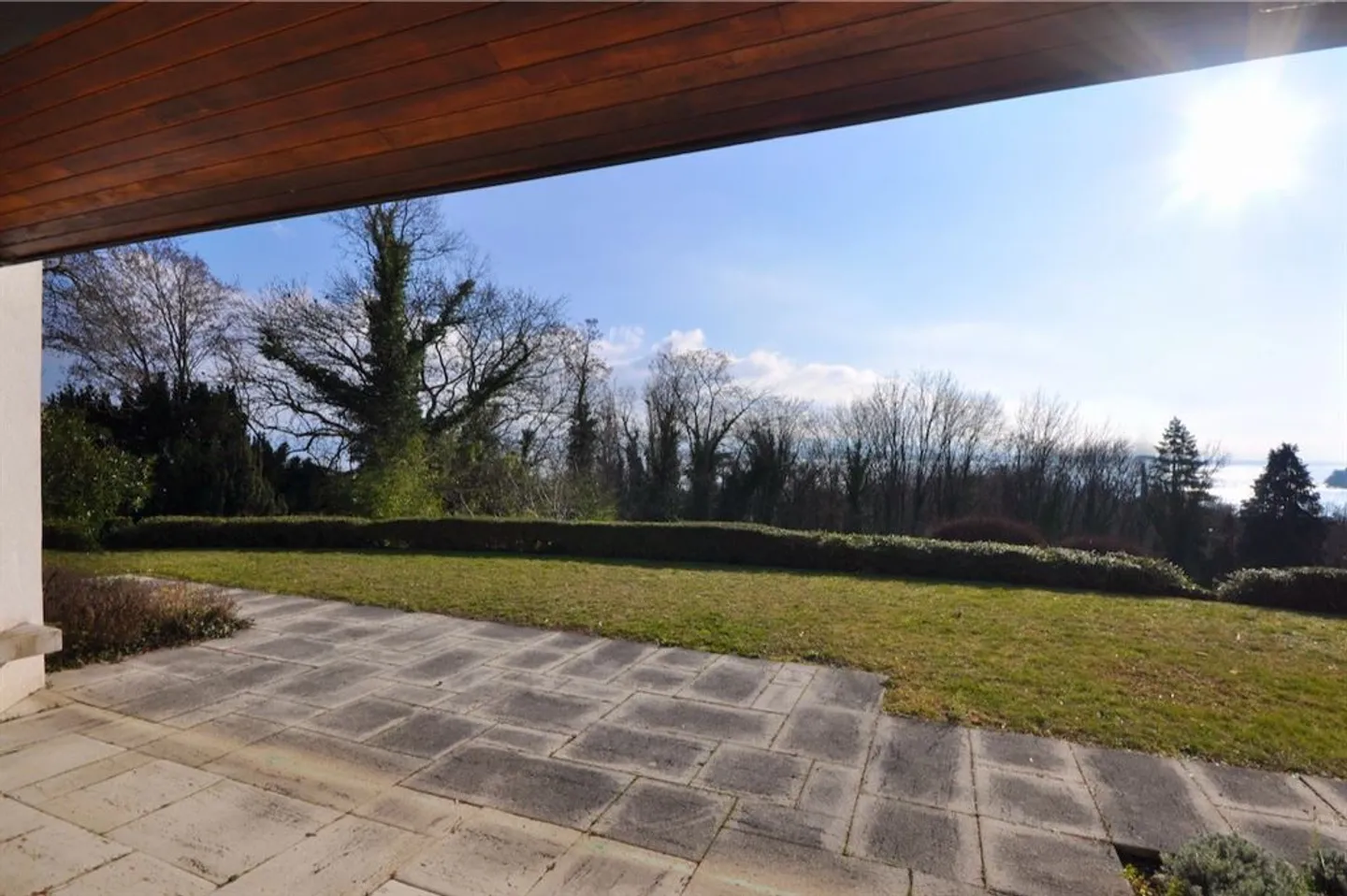 Oltre 500m2 di spazio abitabile protetti da sguardi indiscreti e con una bella vista - Foto 3 di 5