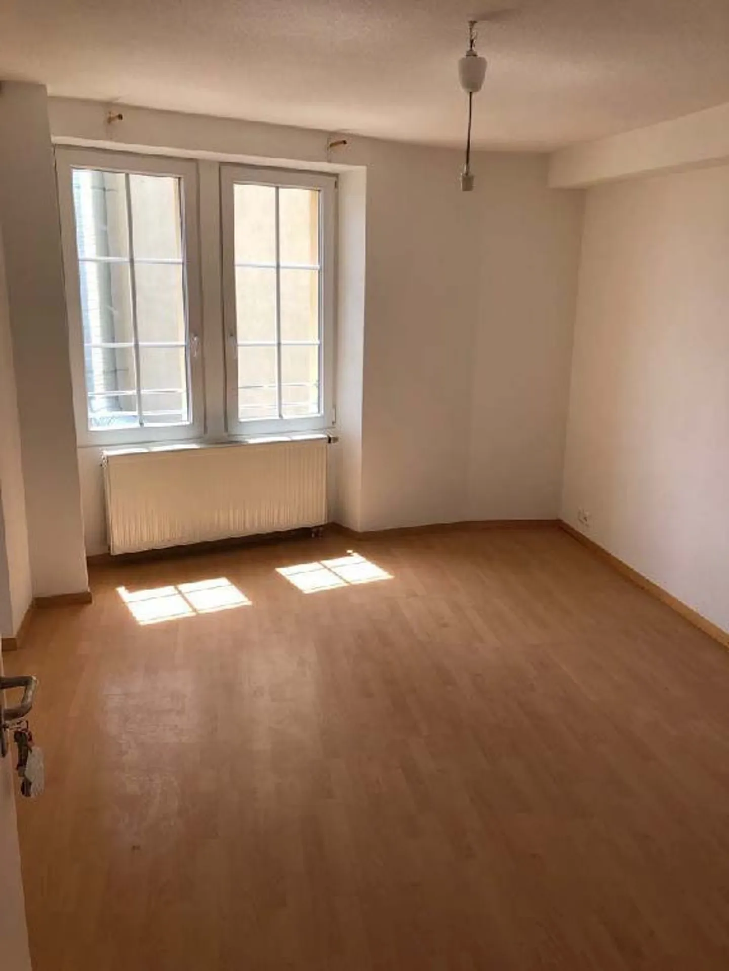 Rental Property - Prime Location in the Heart of Lausanne - Photo 4 of 4