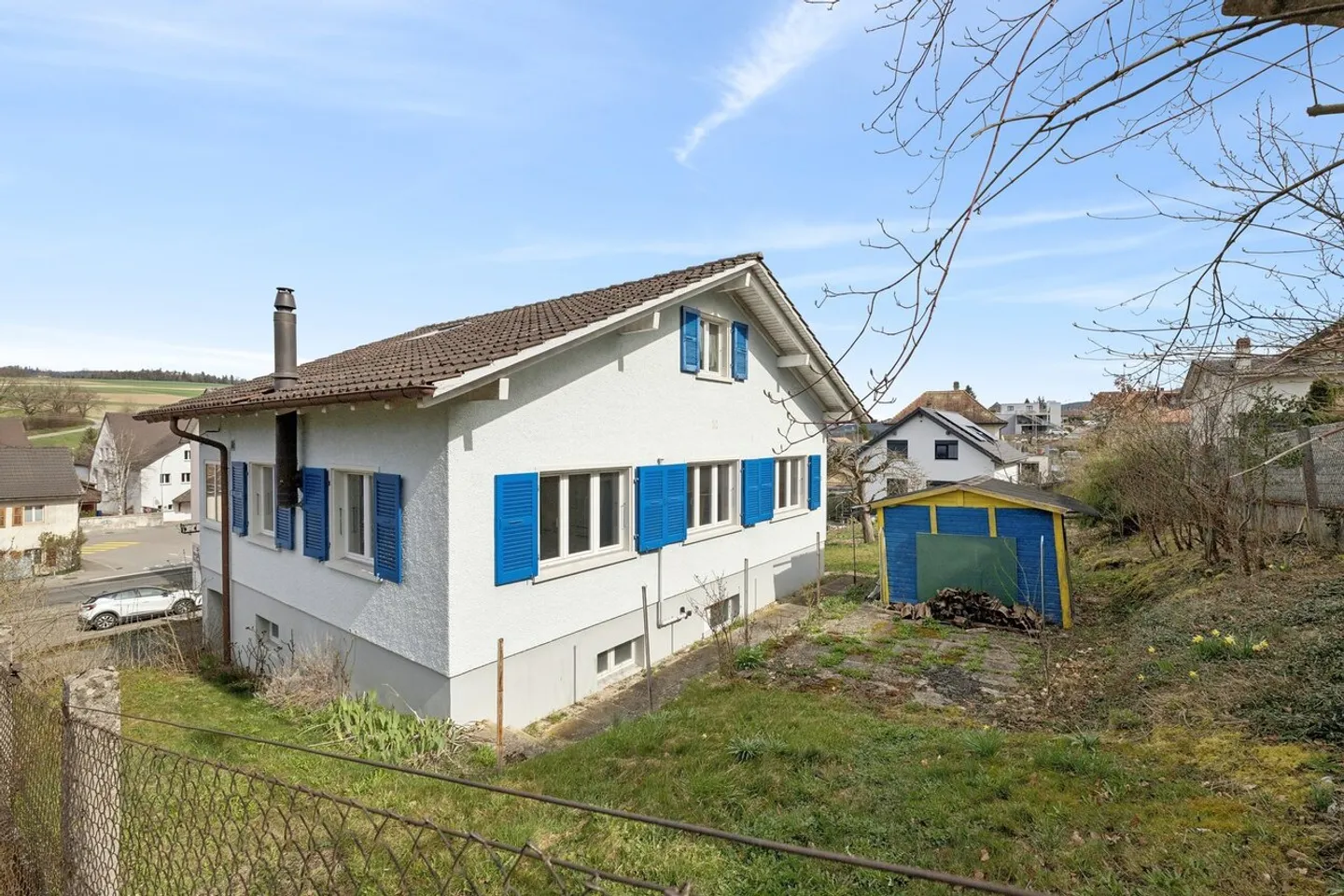 Einfamilienhaus ideal im Herzen des Dorfes gelegen - Foto 9 von 12