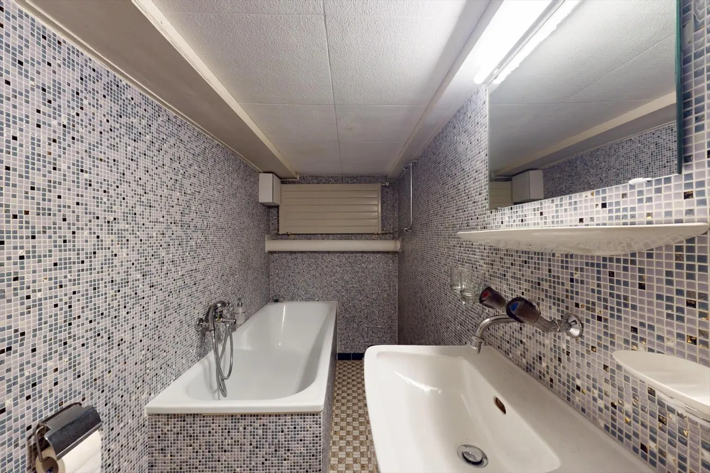 Ampia casa unifamiliare nel cuore di Liesberg, Canton BL - Foto 12 di 13
