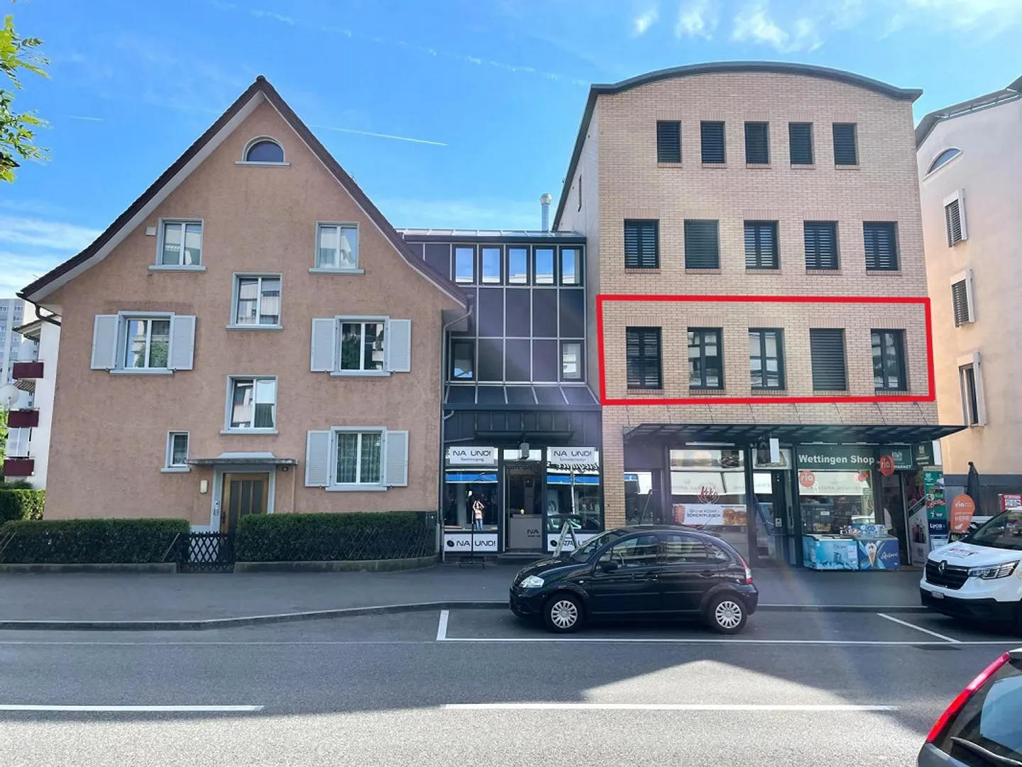 Immobile commerciale nel cuore di Wettingen con ingresso privato - Foto 1 di 12