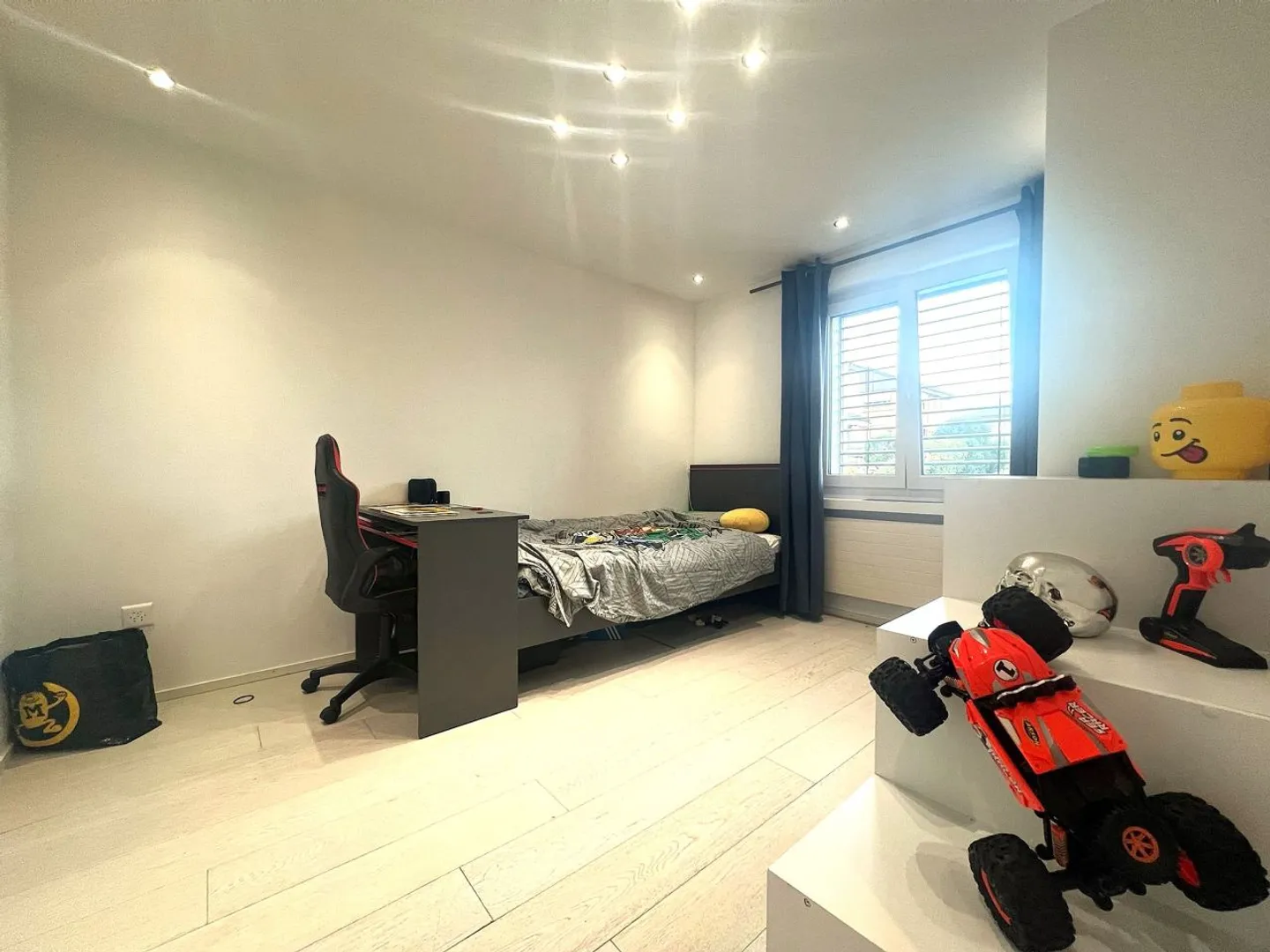 Magnifica Villa indipendente a Penthalaz / 5 Camere / 2 Bagni / Terrazza / Piscina - Foto 13 di 13