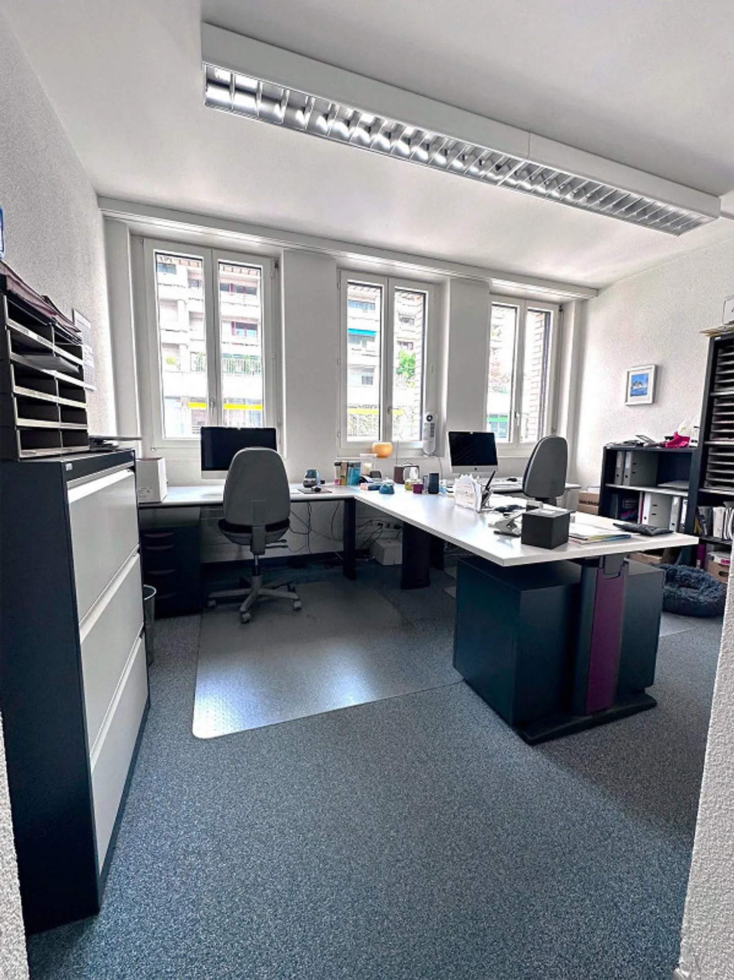 Immobile commerciale nel cuore di Wettingen con ingresso privato - Foto 8 di 12