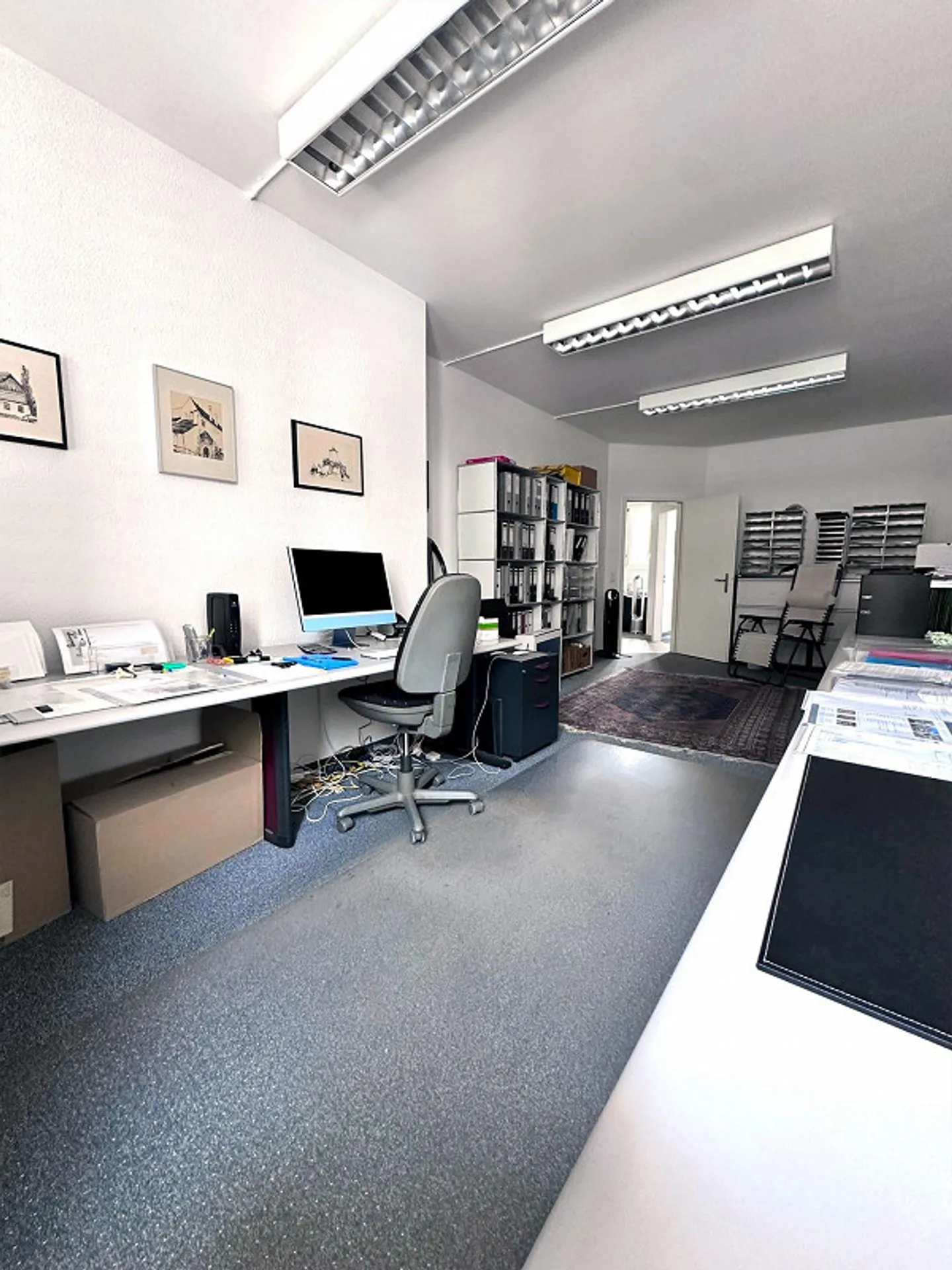 Immobile commerciale nel cuore di Wettingen con ingresso privato - Foto 10 di 12