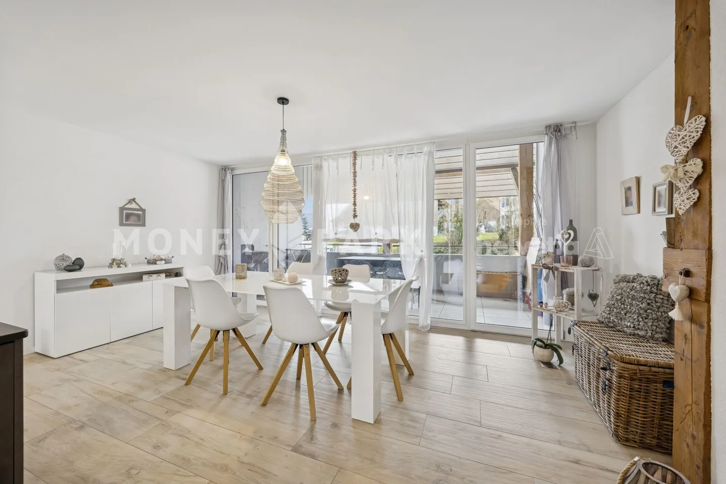 Duplex nuovo di 4,5 stanze, a 5 minuti da Estavayer - Foto 5 di 13