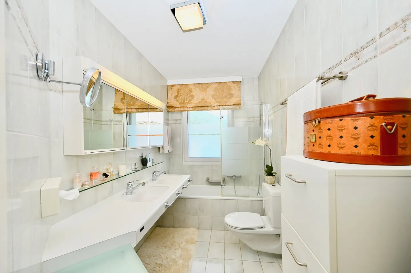 Appartamento elegante con terrazza - Foto 12 di 14