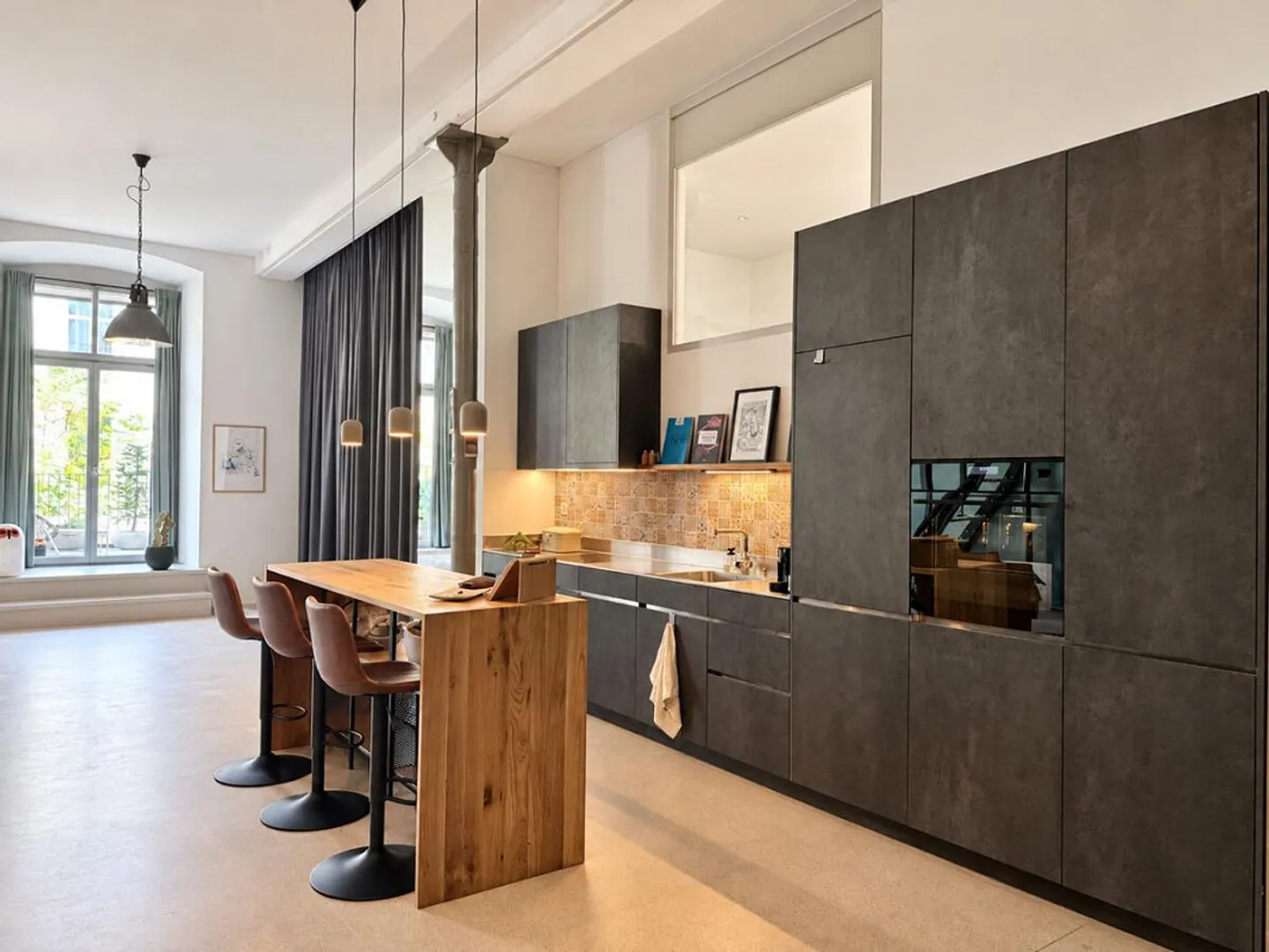 Loft spazioso nell'area Stoffel - Foto 4 di 12