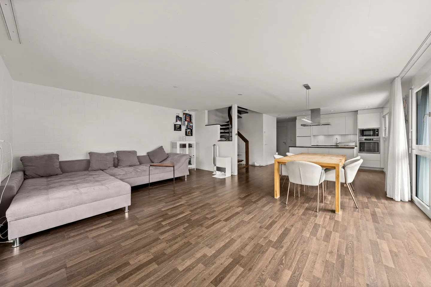 Living on 3 floors? - Photo 3 of 13