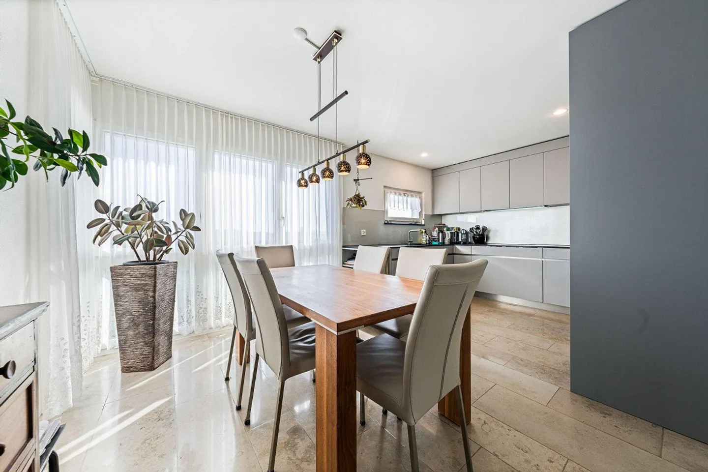 Charming Family Home with Views - Photo 8 of 12