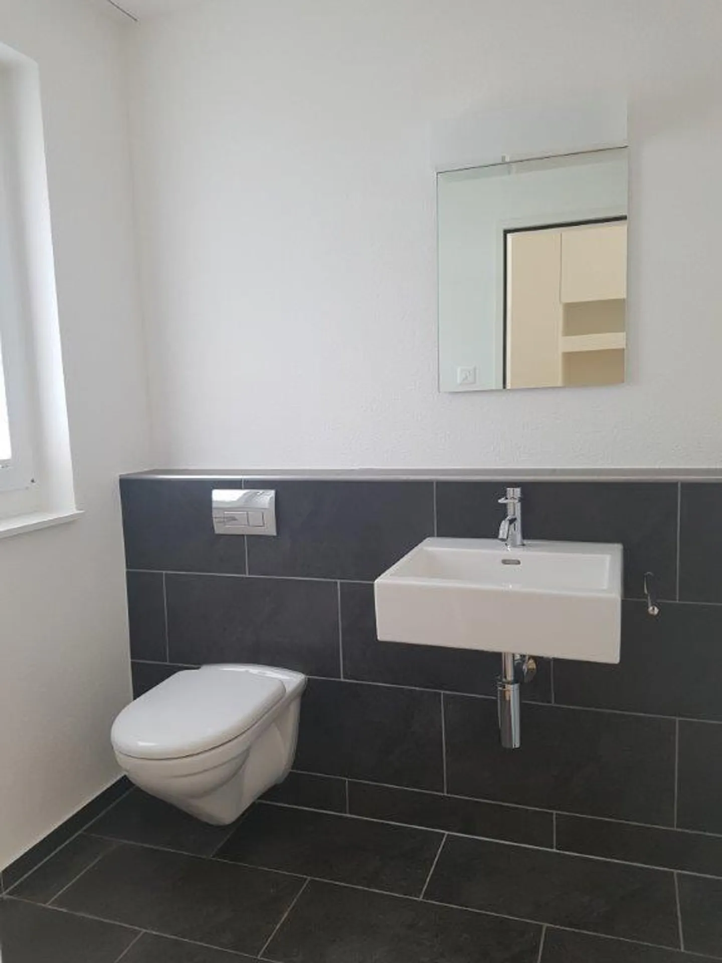 RENT WITHOUT DEPOSIT - Feel-good oasis with sunny garden terrace - Photo 6 of 10