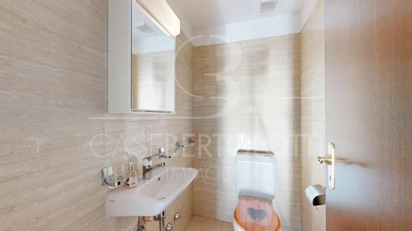 Lumière, emplacement, qualité de vie - Votre oasis de confort à Muralto - Photo 9 sur 14