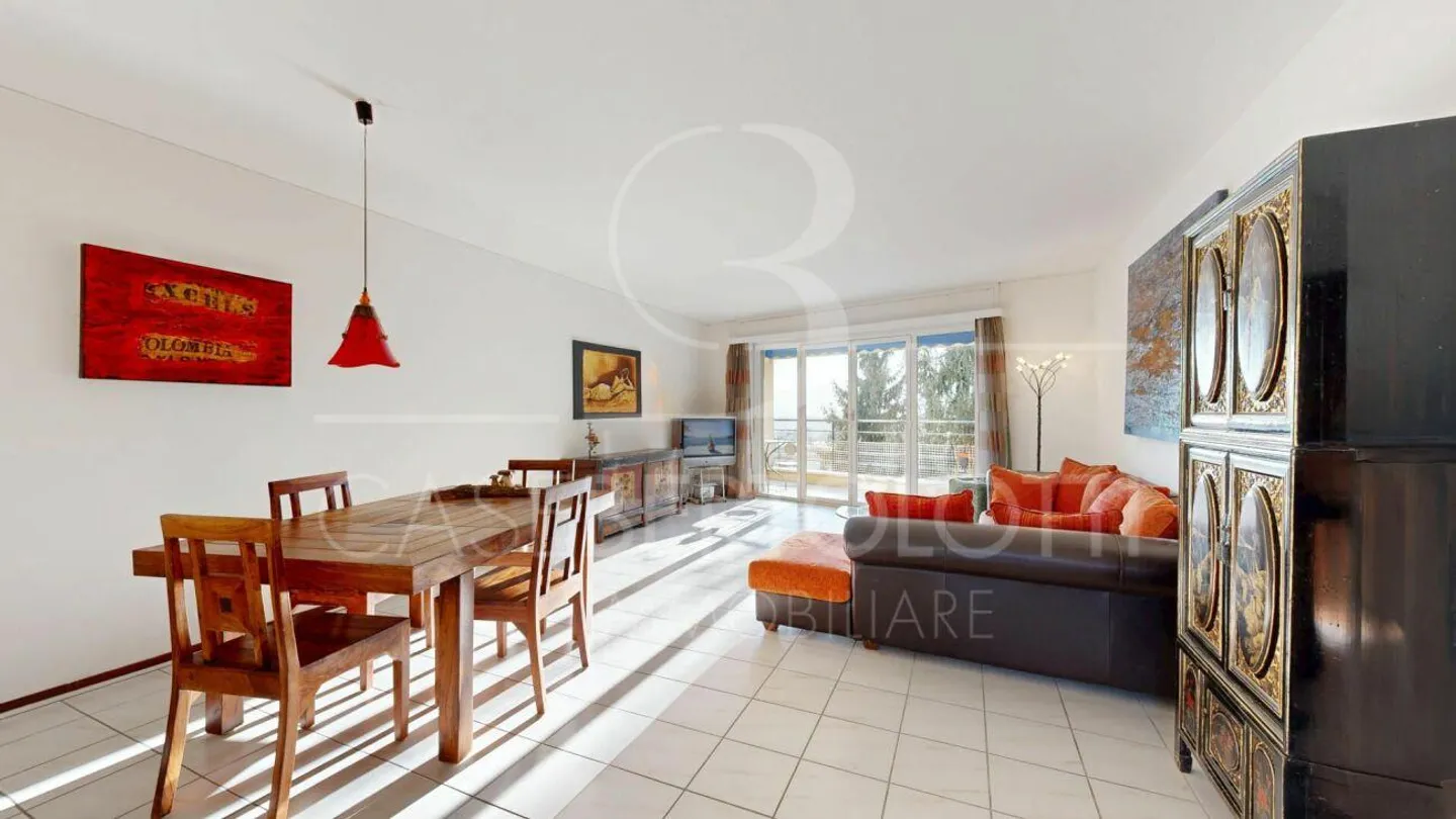 Lumière, emplacement, qualité de vie - Votre oasis de confort à Muralto - Photo 4 sur 14