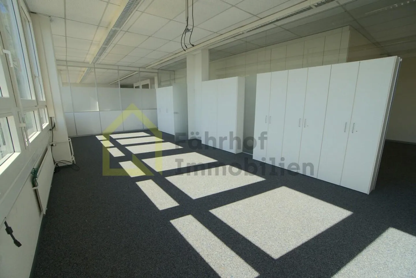 Vielseitige Büro- und Lagerflächen - Foto 6 von 19