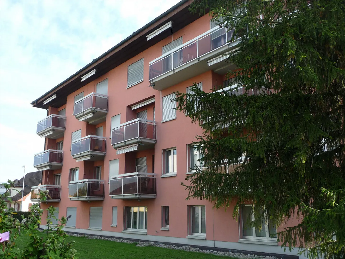 Well-maintained 1.5-room apartment (60+) - Photo 1 of 2