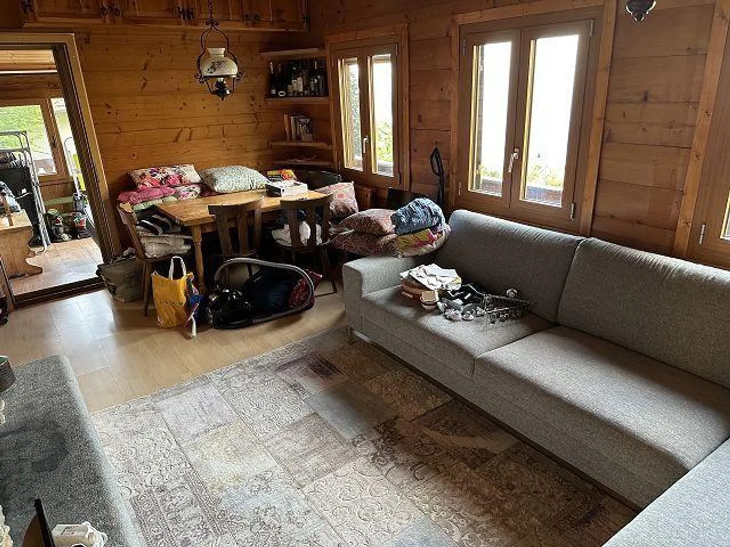 Chalet di 4 stanze in una posizione molto tranquilla e soleggiata con vista - Foto 4 di 39