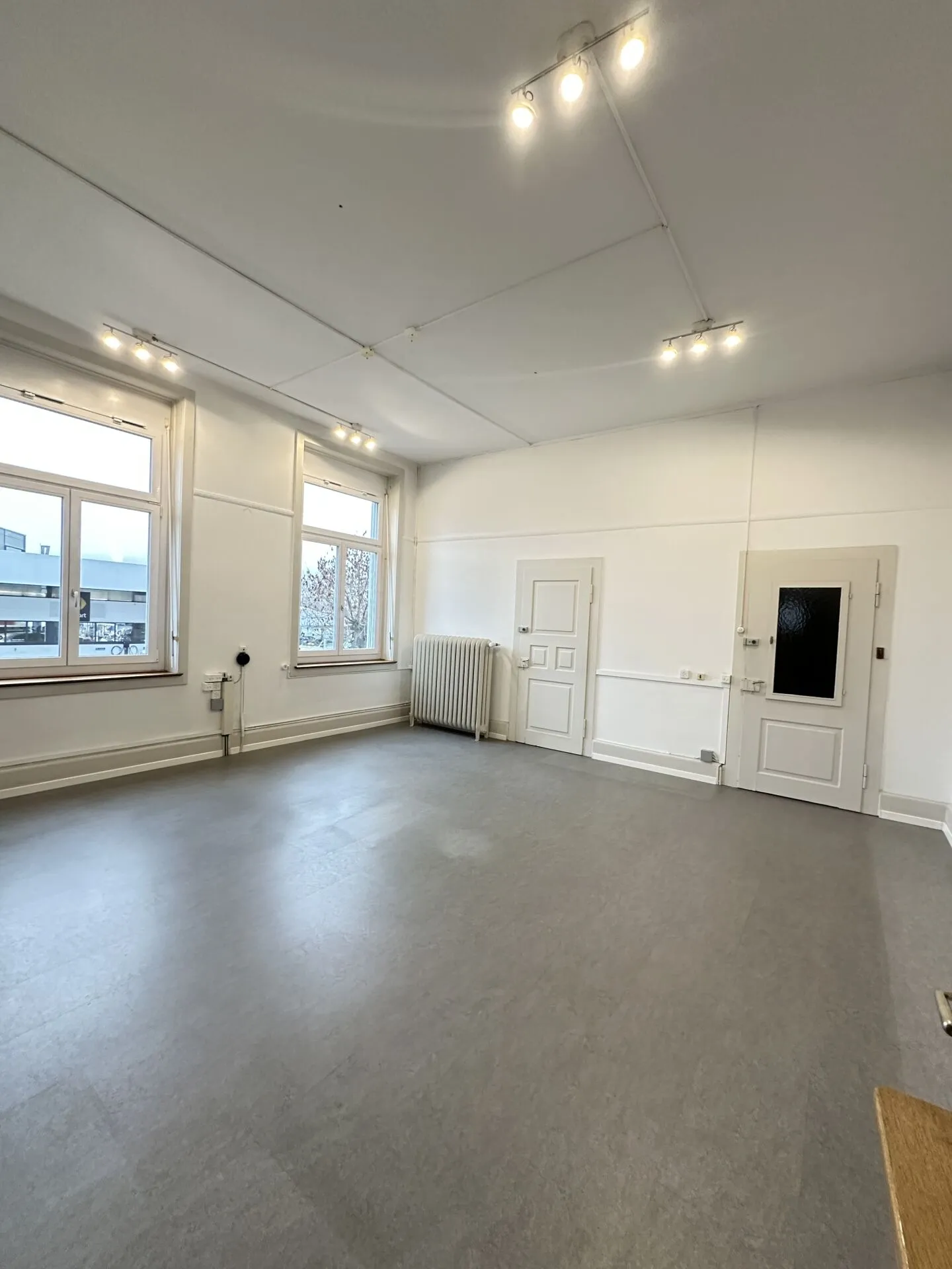 Office, Practice or Studio - Photo 2 of 9