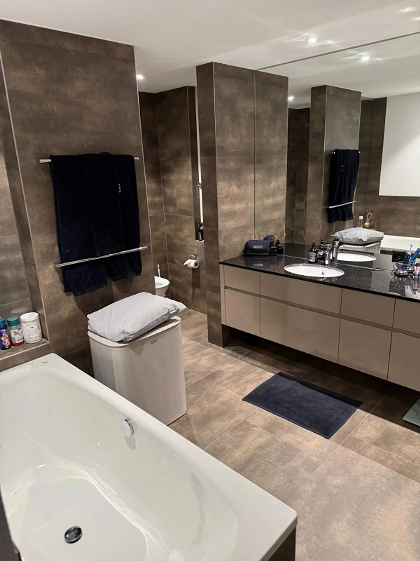 4.5 Room Apartment 155m2 - Photo 6 of 11