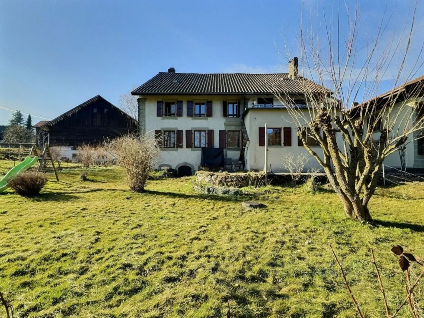 Maison 8 pièces - Photo 1 sur 13