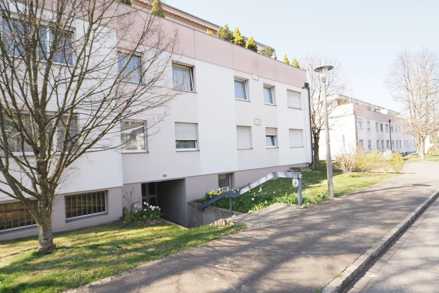 Quietly located 2.5-room apartment in popular Reinach - Photo 10 of 10