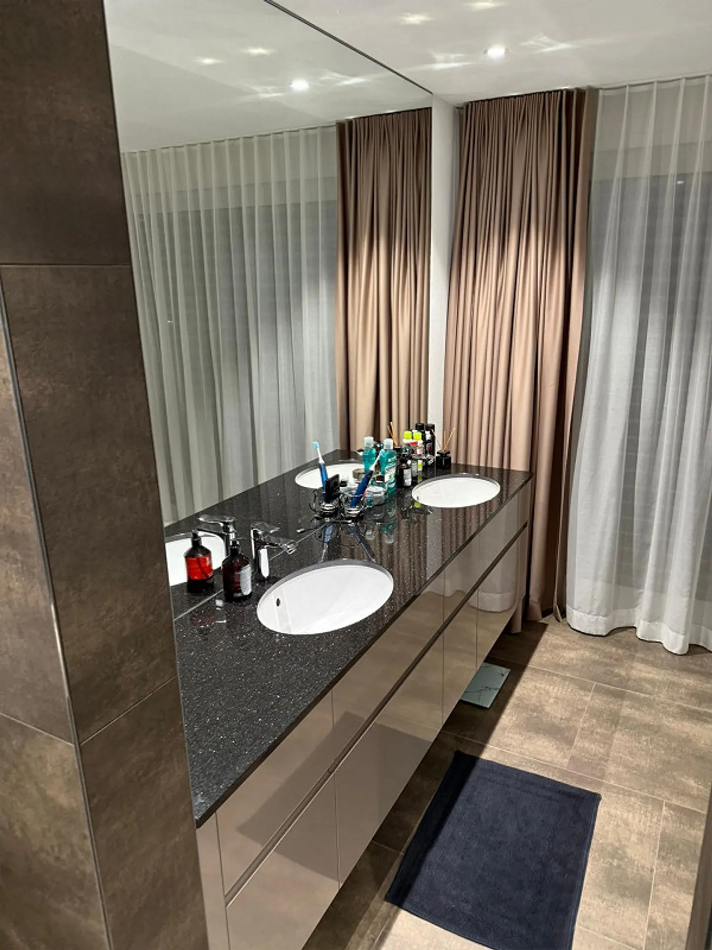 4.5 Room Apartment 155m2 - Photo 11 of 11