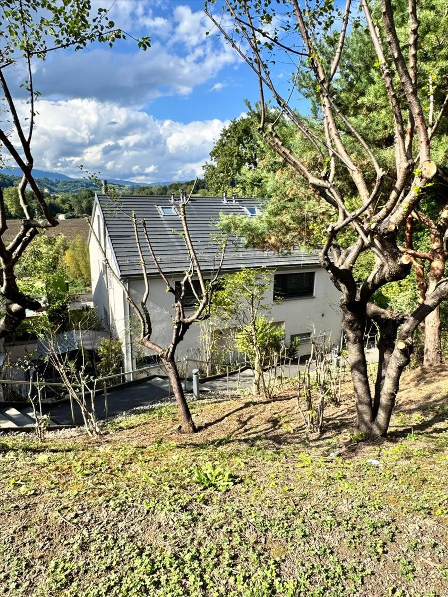Wunderschöner Duplex mit 4,5 Zimmern und 3 Schlafzimmern - Foto 12 von 12
