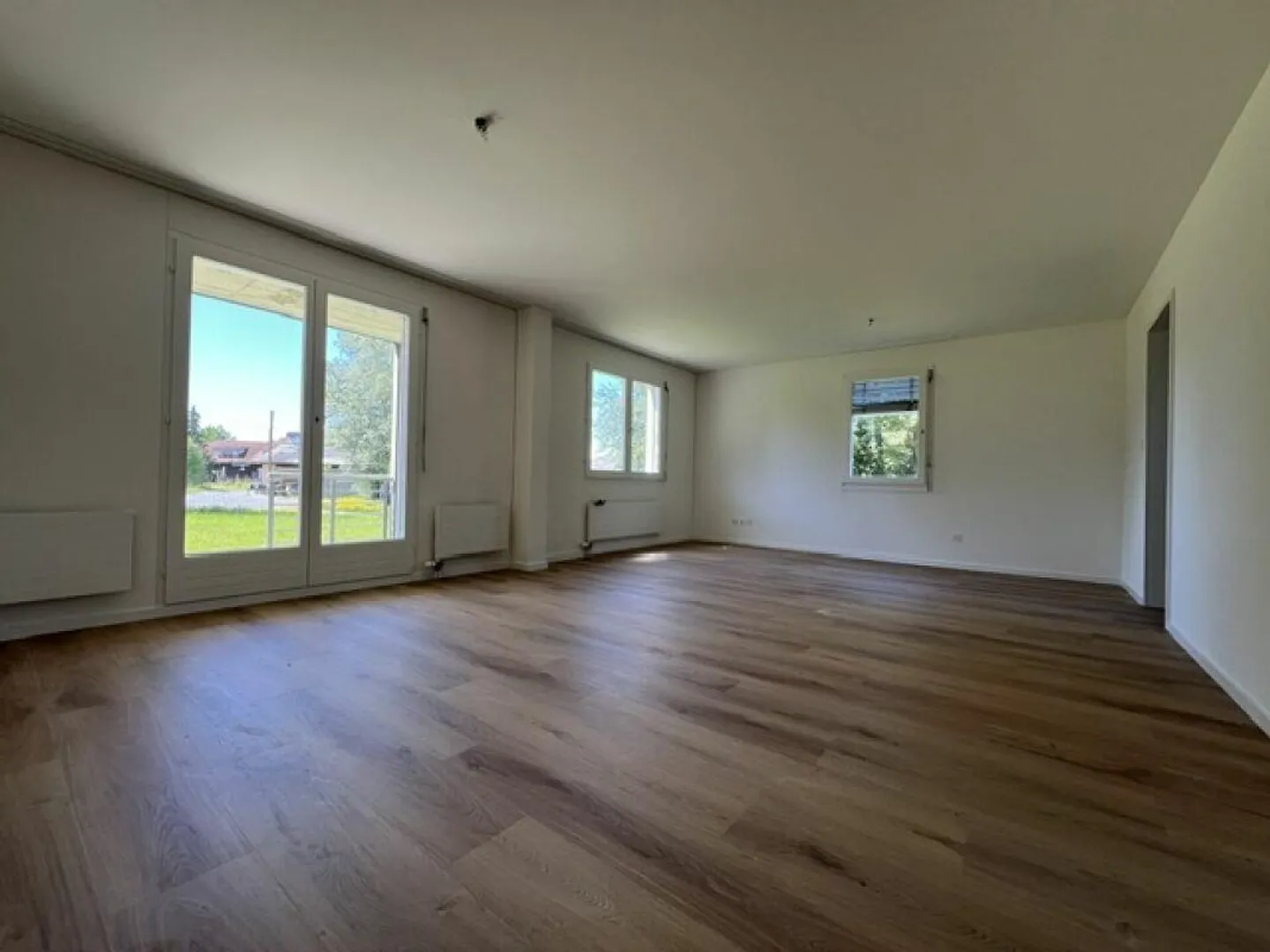 Appartamento duplex di 4 1/2 stanze appena ristrutturato - Foto 3 di 6