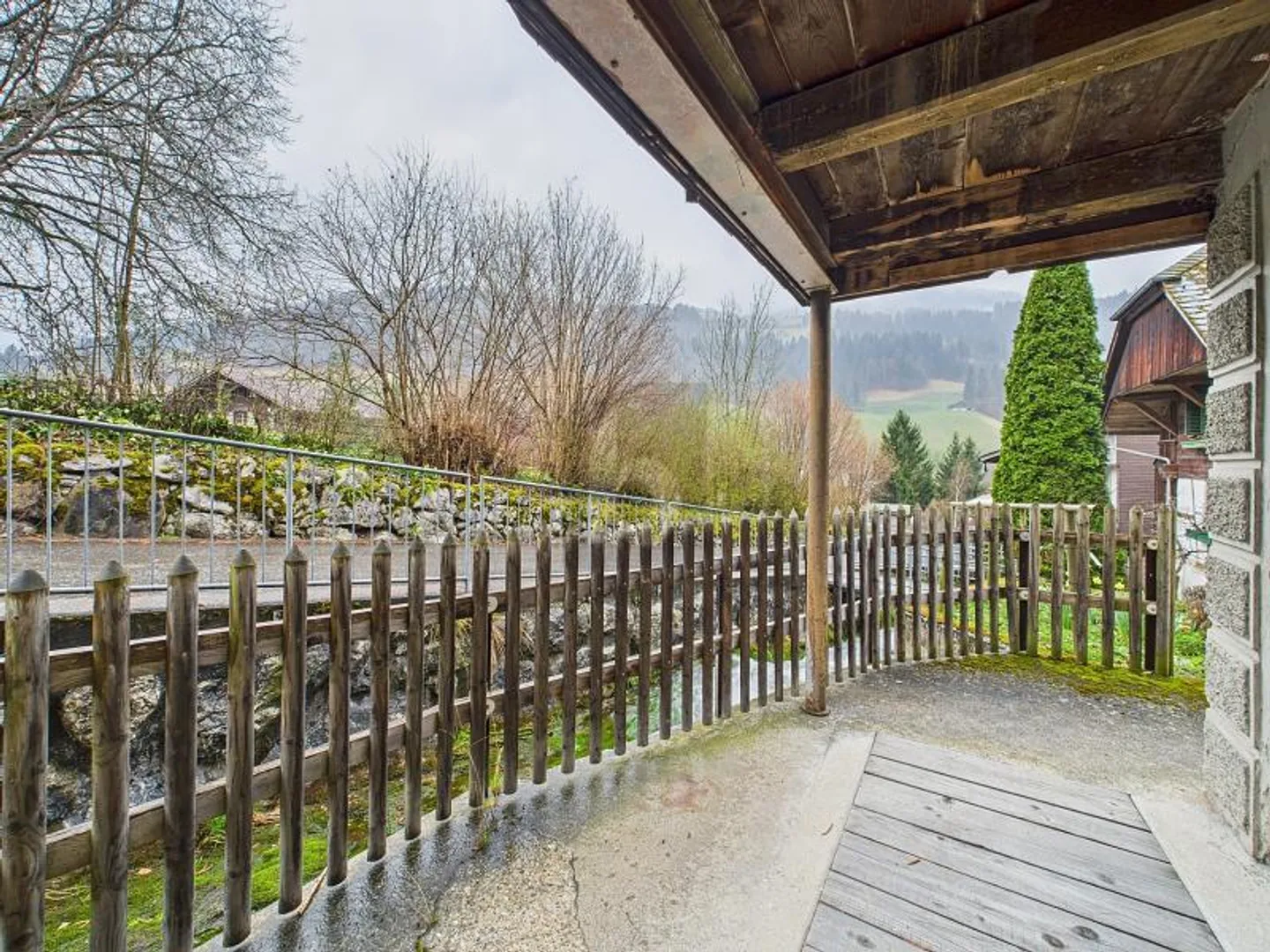 Vielseitige Gewerbefläche - Foto 1 von 6