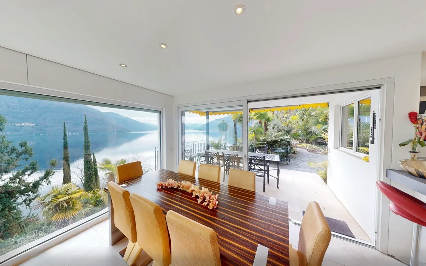 A Botanical Paradise with 180° Panoramic View - Photo 7 of 28