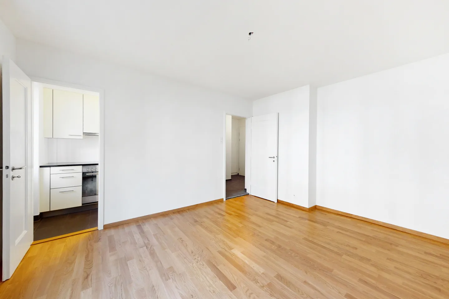 Your new home in the popular Länggass district! - Photo 4 of 8