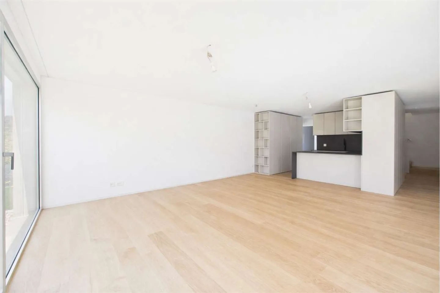 Modern city in new construction in Cadro - Photo 4 of 13