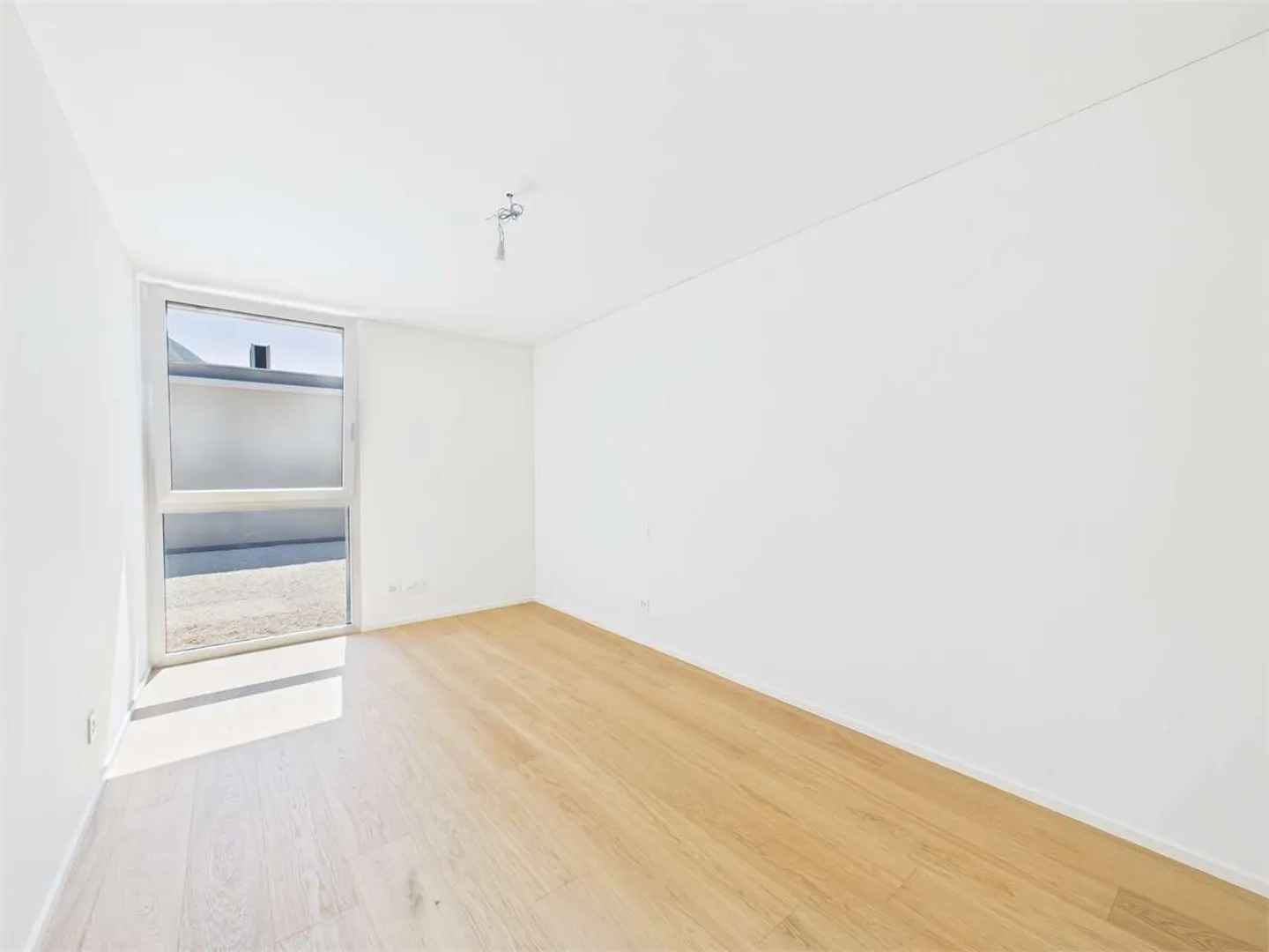 Modern city in new construction in Cadro - Photo 9 of 13