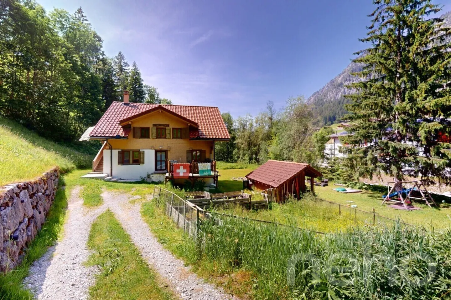 Magnifico chalet ristrutturato - grande terreno e riva del fiume a Etivaz - Foto 11 di 13