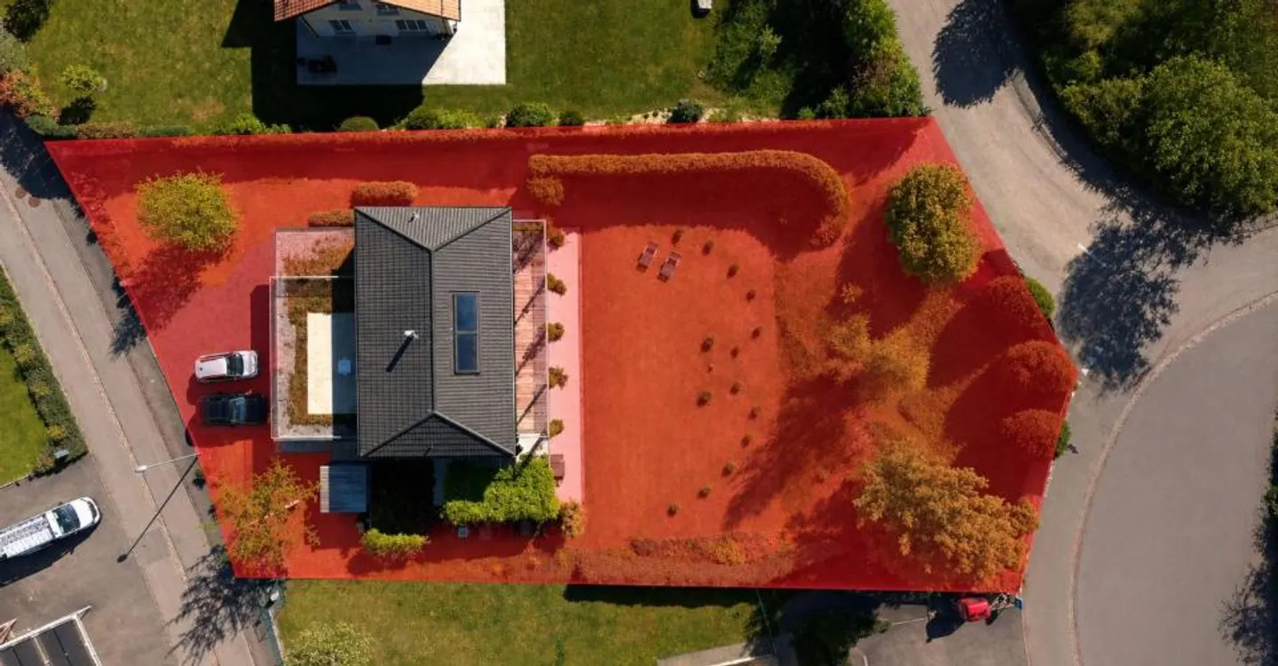 KONTEMPORÄRE MINERGIE-VILLA IN EINER BEVORZUGTEN UMGEBUNG - Foto 11 von 12