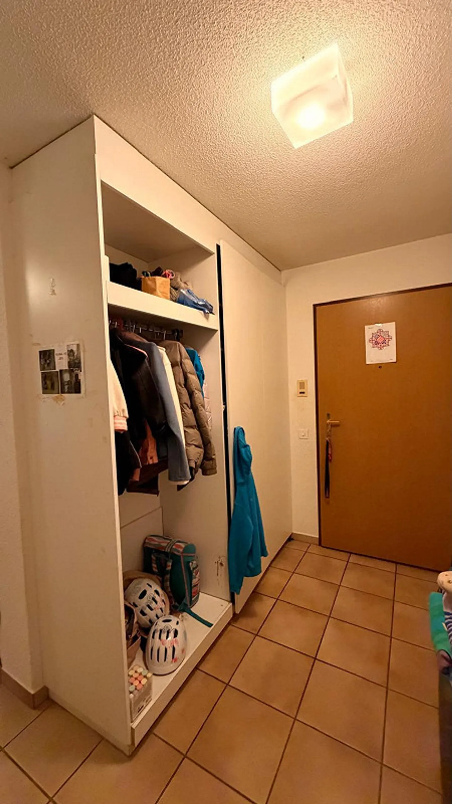 Moderne 3.5-Zimmer-Wohnung - Foto 2 von 8