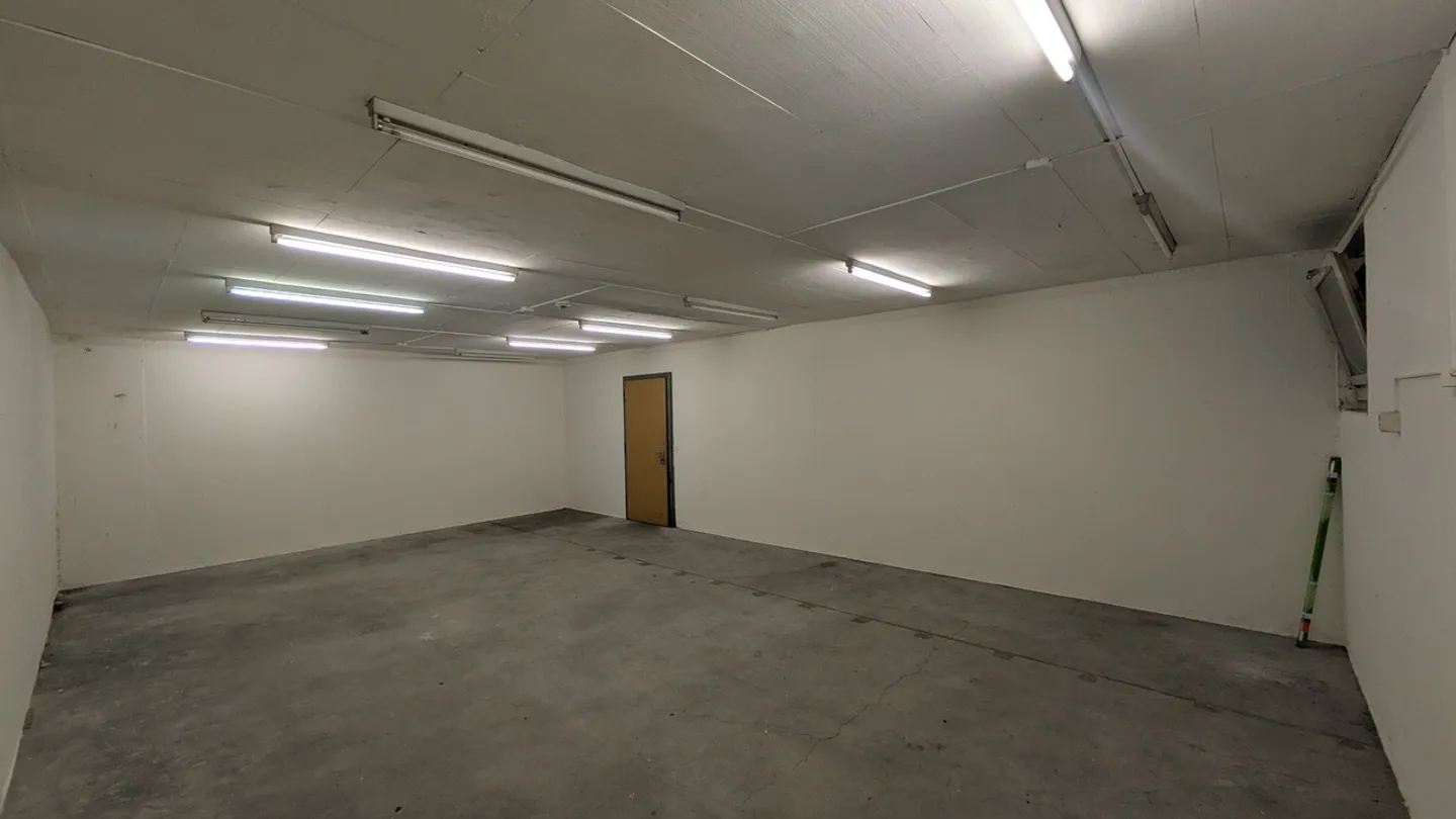 53.0m2 Storage Room Basel - Vogesenstrasse 136 - Photo 5 of 11