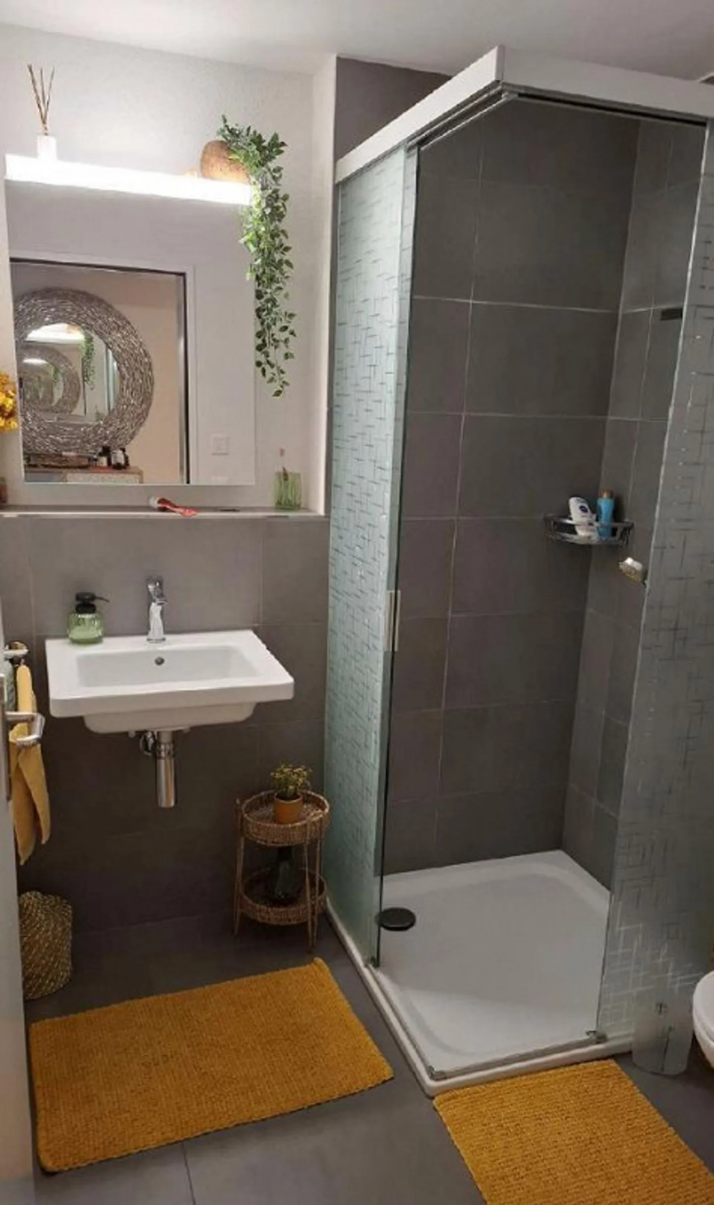 Moderne Wohnung mit Balkon - Foto 4 von 8