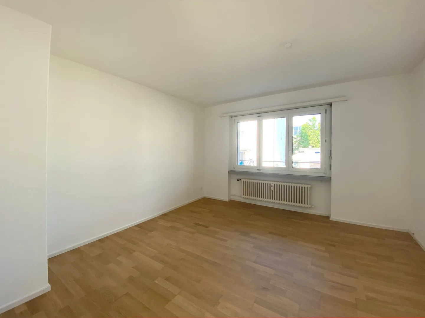 Simple, uncomplicated, cozy - Photo 4 of 7