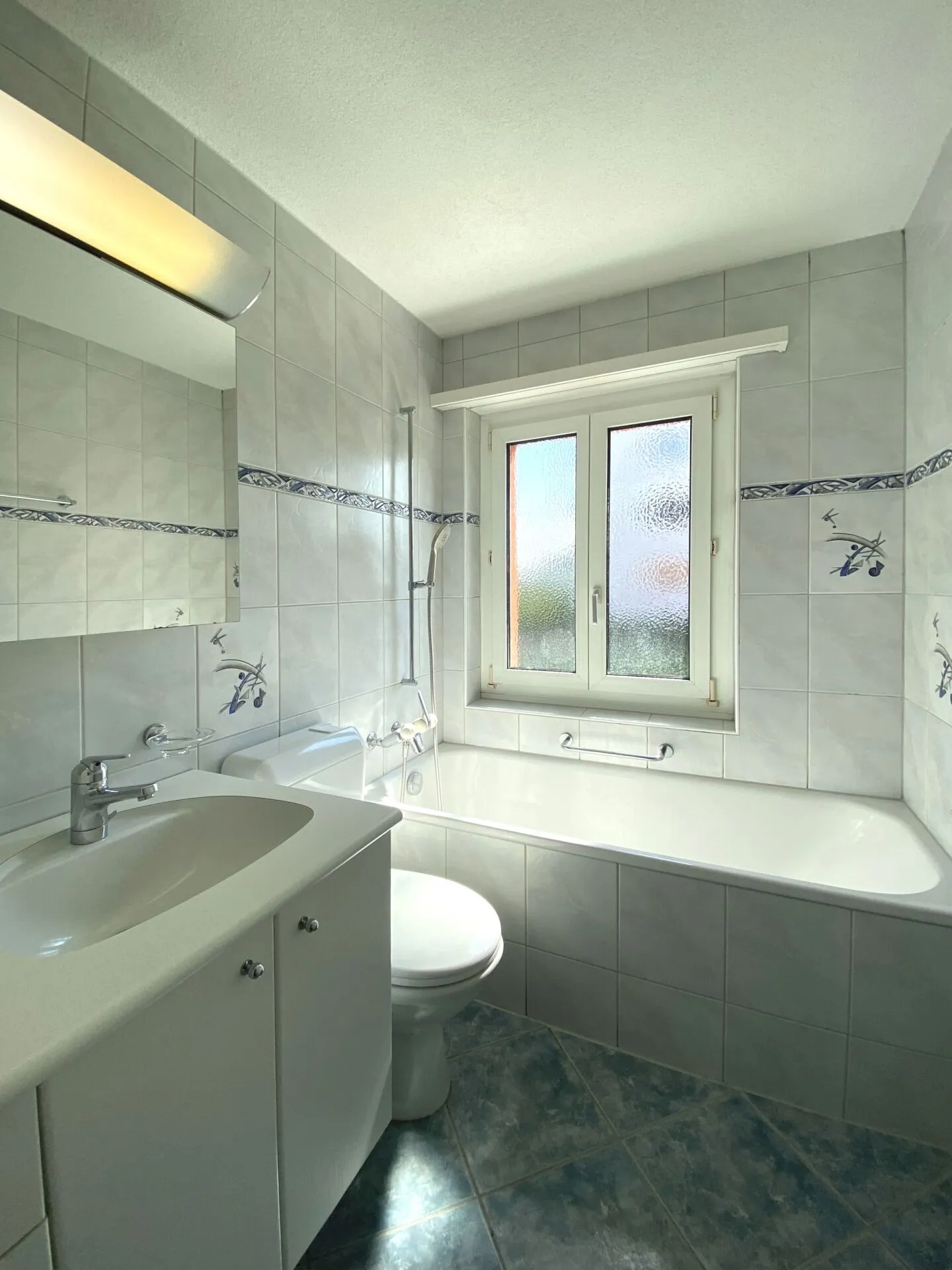 Simple, uncomplicated, cozy - Photo 6 of 7