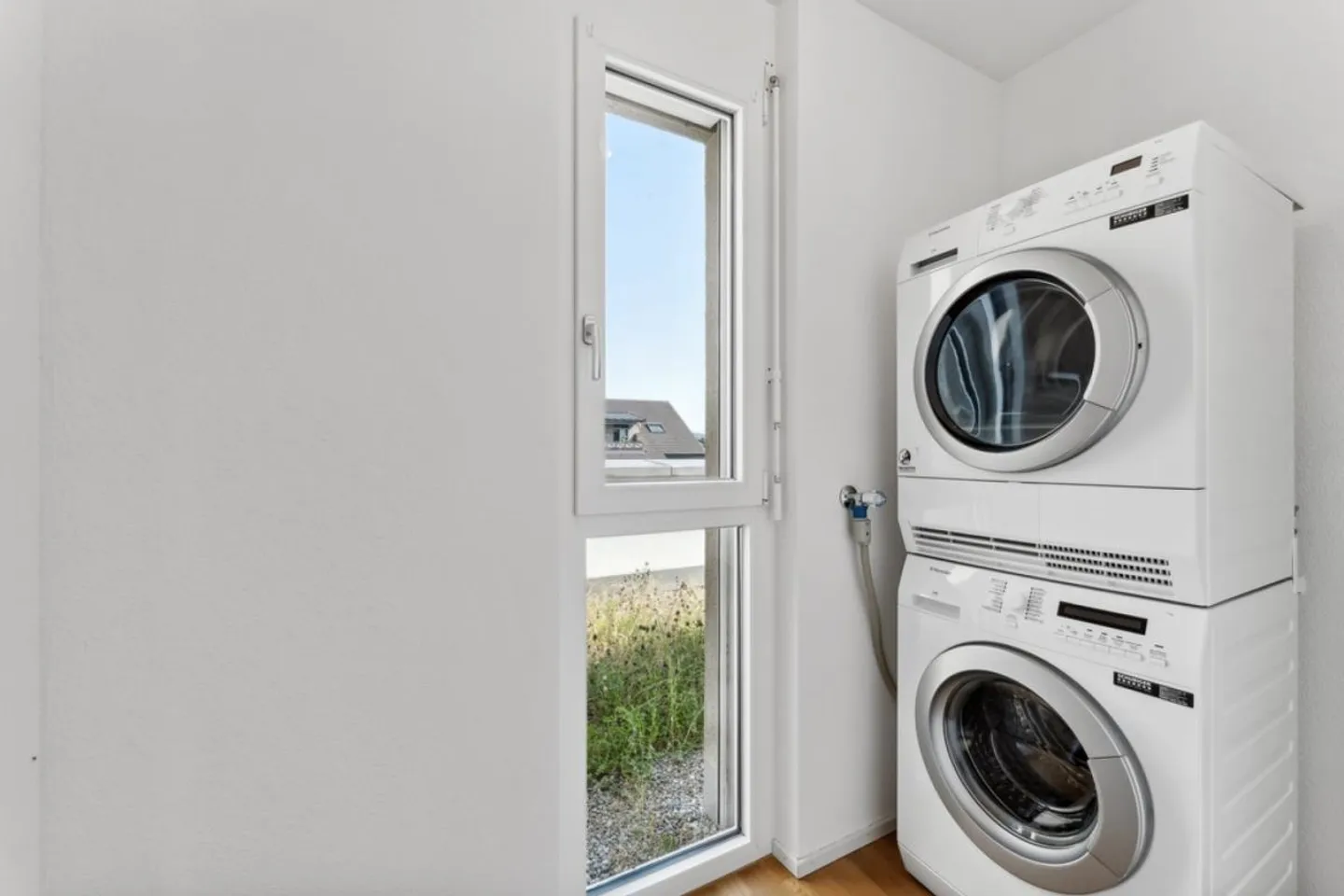 Attika-Wohnung mit sonniger Terrasse - Foto 9 von 9