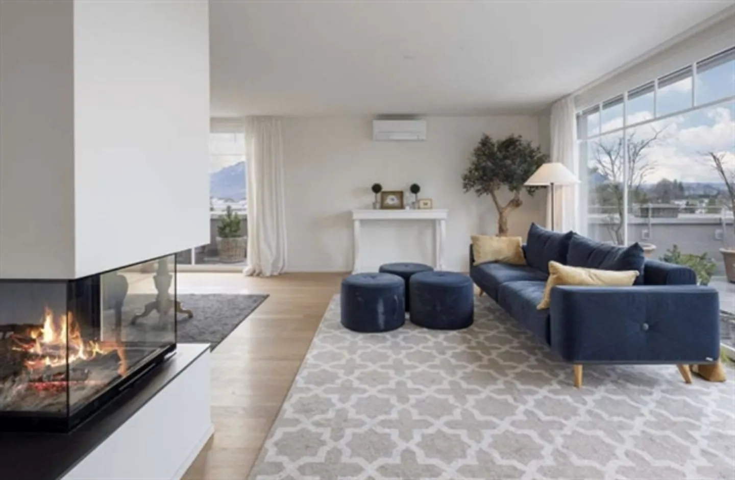 4½ ROOM PENTHOUSE APARTMENT IN LUCERNE, FURNISHED, TEMPORARY - Photo 2 of 10