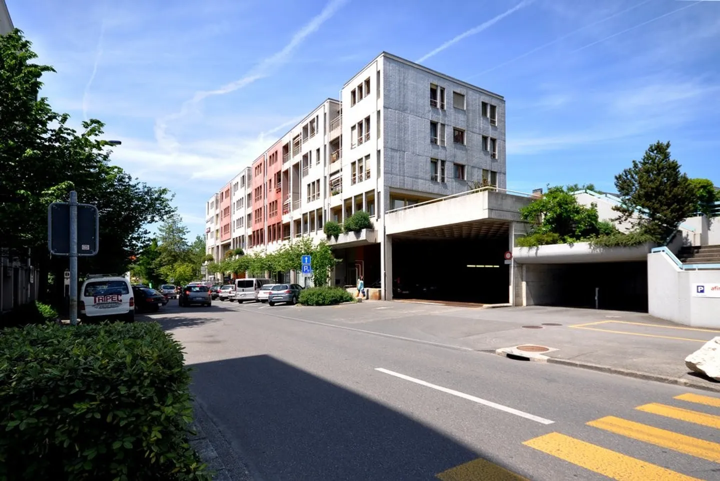 Arcade idealmente situata nel centro di Renens - Foto 3 di 4