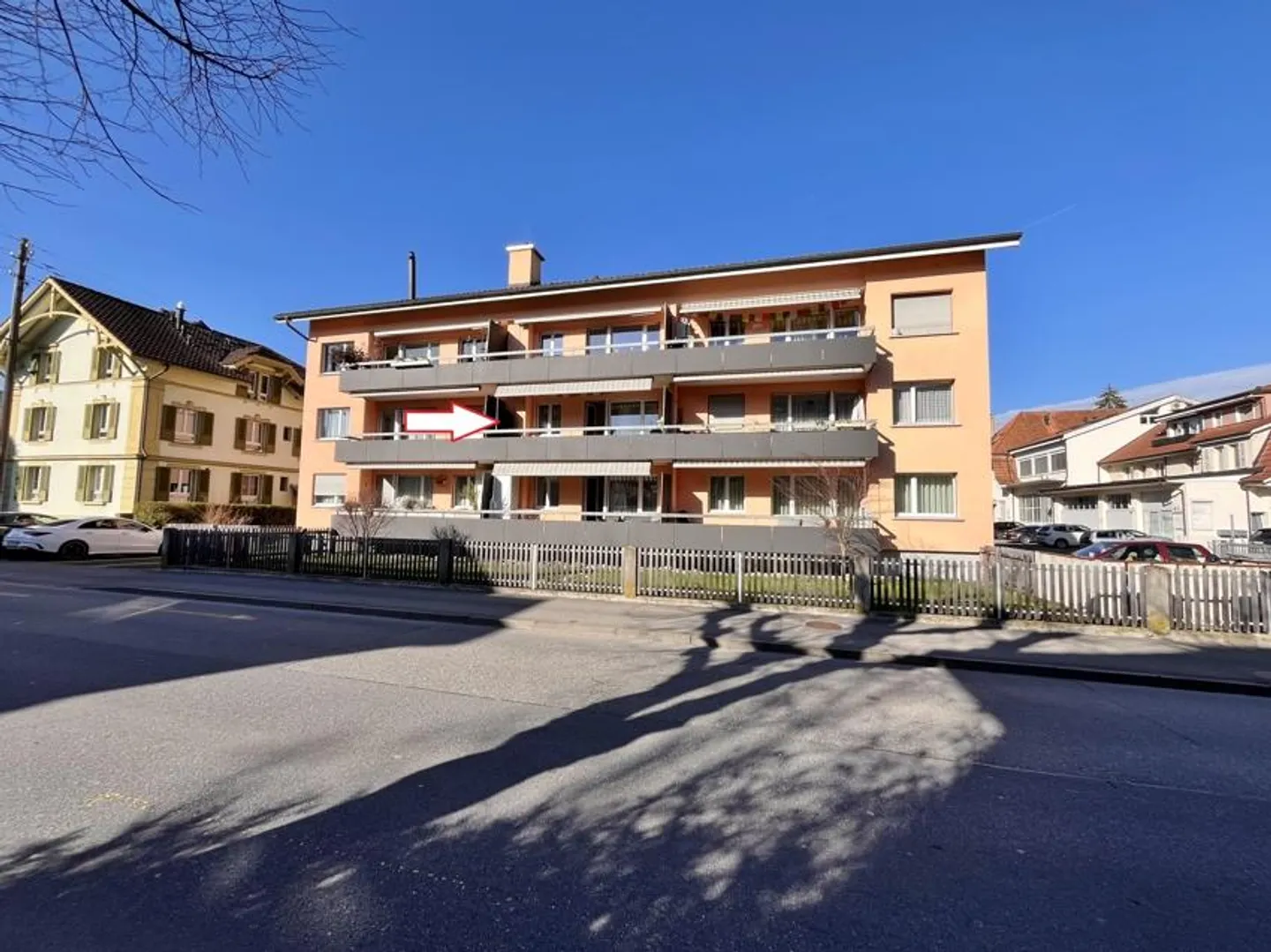 Appartement 3,5 pièces bien entretenu dans un emplacement central - Photo 1 sur 13