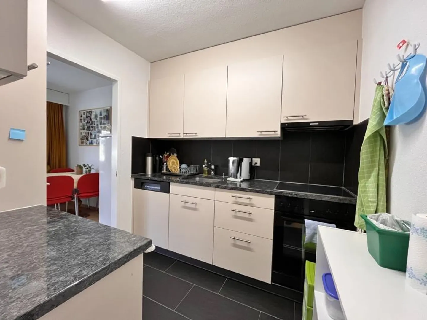 Appartement 3,5 pièces bien entretenu dans un emplacement central - Photo 4 sur 13