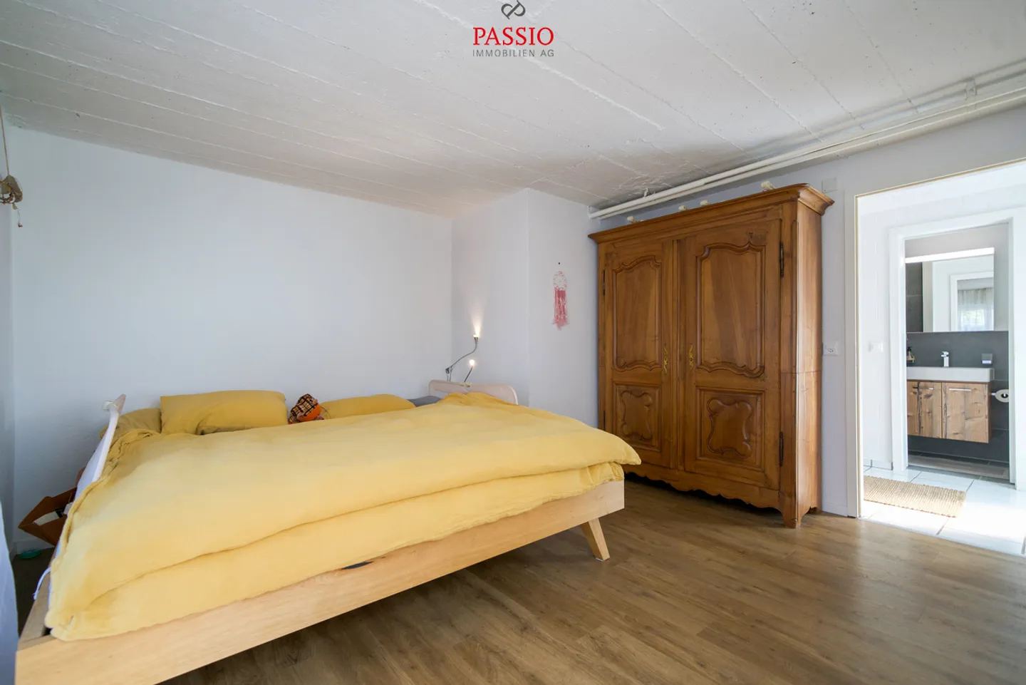 Well-maintained 5.5-room single-family house with unobstructed view of the Alps - Photo 15 of 27
