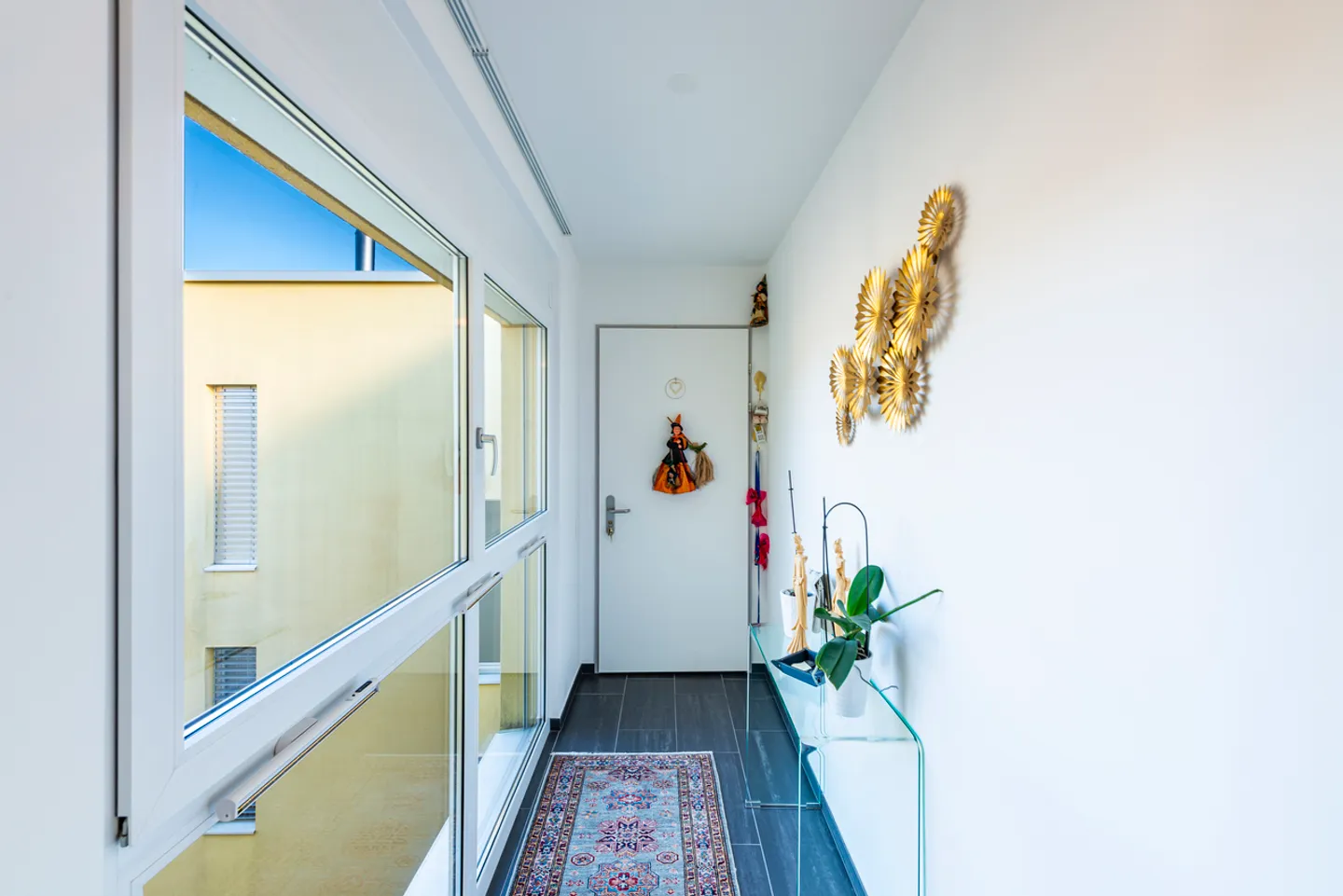 Attico spazioso di 4,5 stanze in città - Foto 5 di 12