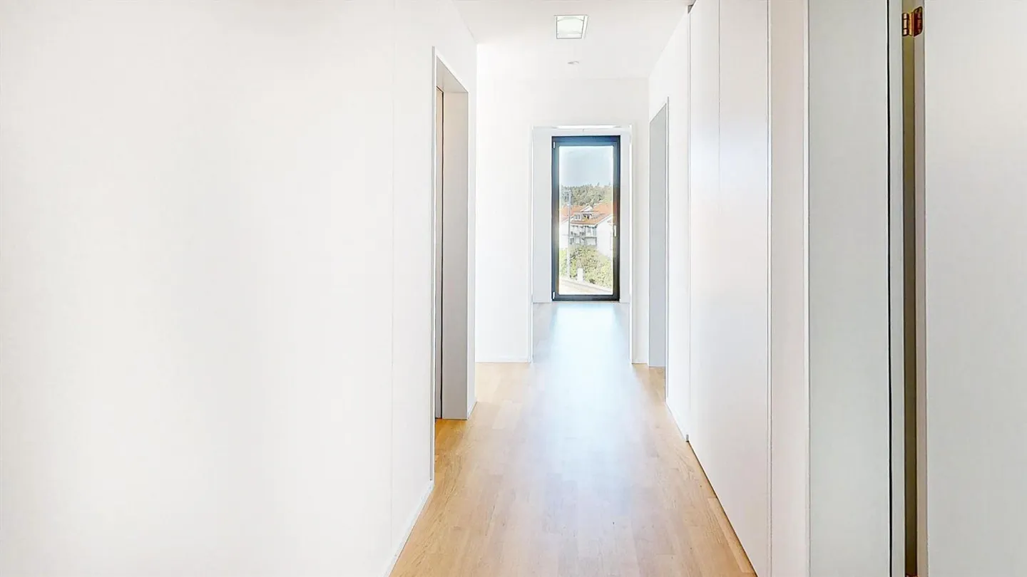 Moderno appartamento attico a Winterthur! - Foto 3 di 9