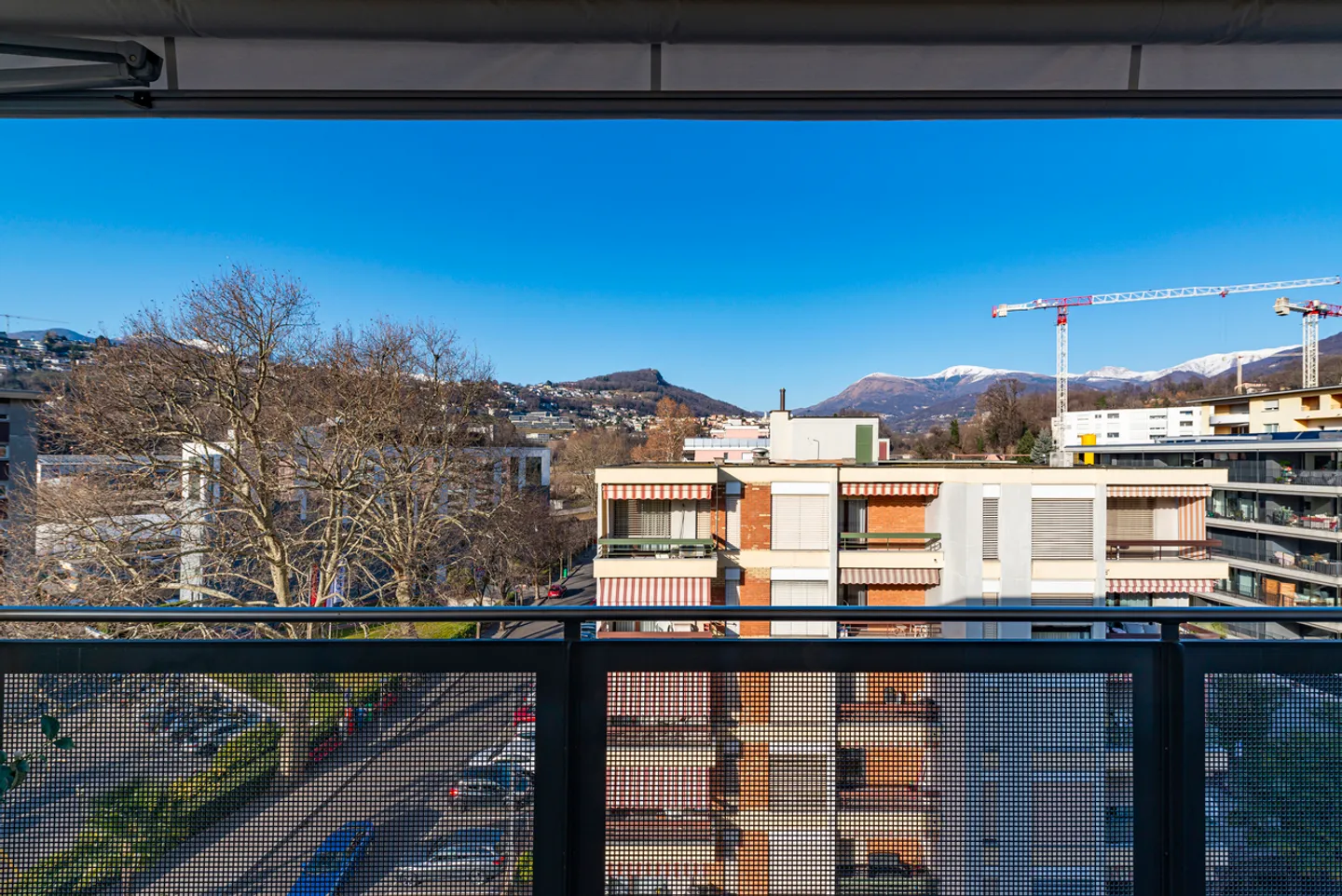 Attico spazioso di 4,5 stanze in città - Foto 11 di 12