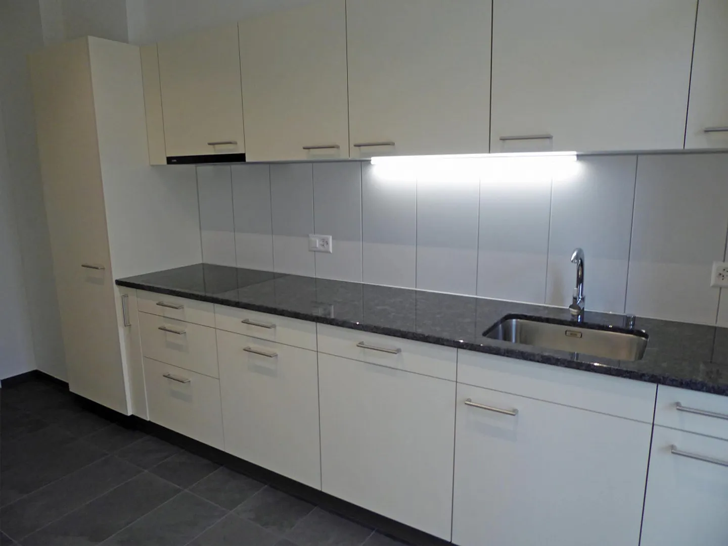 Appartement en duplex 5 1/2 pièces à Gundeli dans une maison Art Nouveau - Photo 10 sur 15