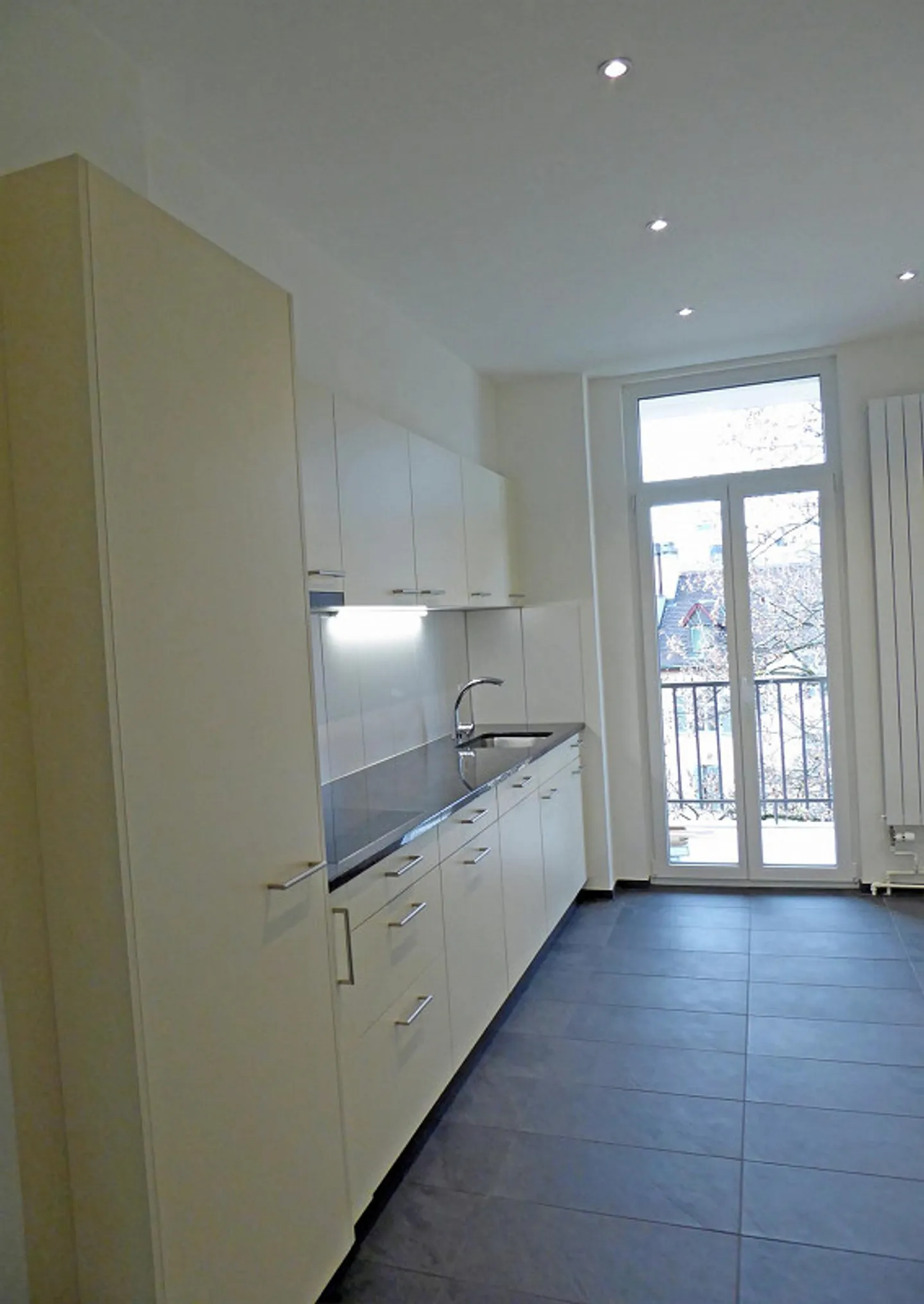 Appartement en duplex 5 1/2 pièces à Gundeli dans une maison Art Nouveau - Photo 11 sur 15