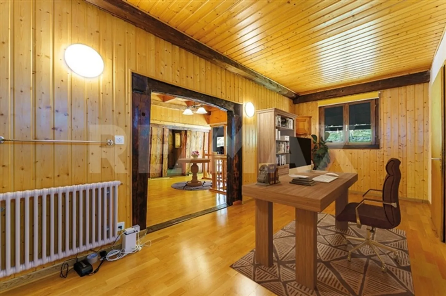 Ferme avec 2 appartements et un énorme potentiel - Photo 5 sur 13